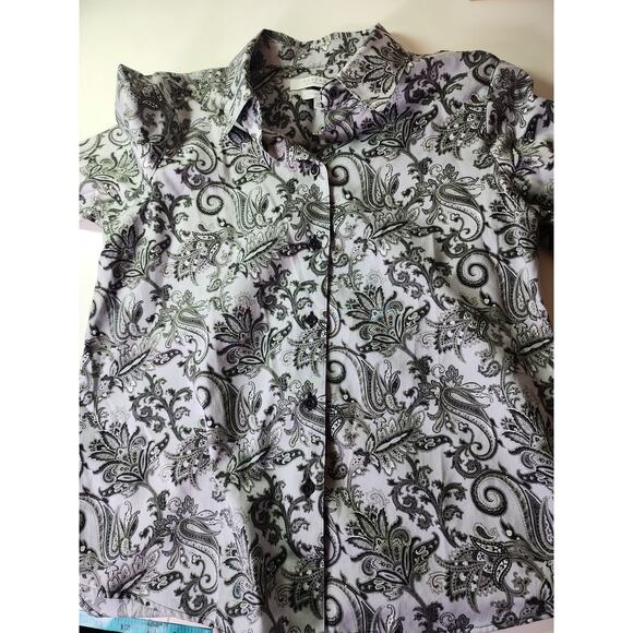 FOXCROFT Gray White Paisley Floral Wrinkle Free Cotton Active Retro Top SZ 6P - Picture 4 of 9